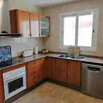 Pinuelo 度假居 *